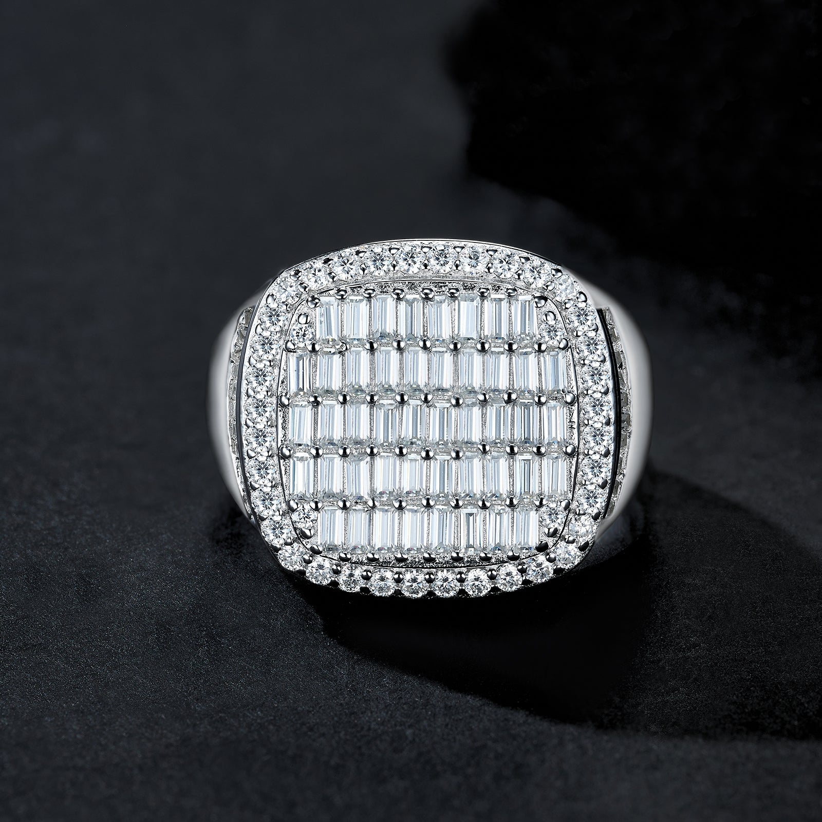 Engraved With Top-quality Moissanite, This Luxurious And Fashionable Minimalist Jewelry Set Features Exquisite Silver Accessories For Men. Made Of S925 Silver With Electroplated Platinum.